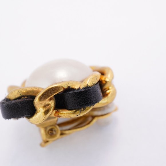 CHANEL Black and Gold Pearl Earrings - Picture 9 of 10